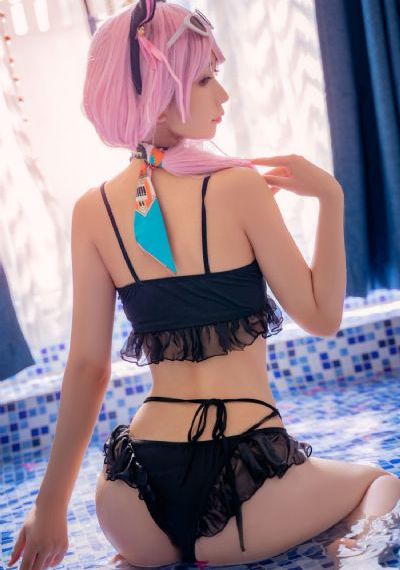 妈妈的男友