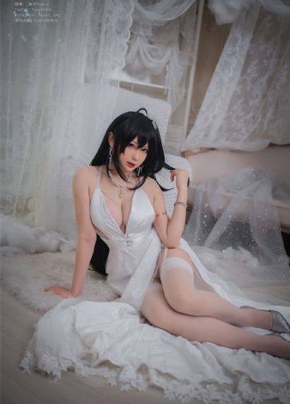 《黑皮辣妹》